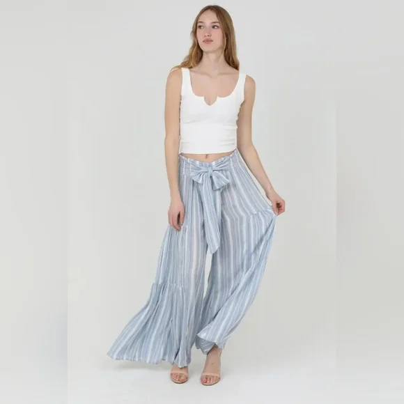 Wide leg striped palazzo pant w/tie waist - Picture 4 of 8